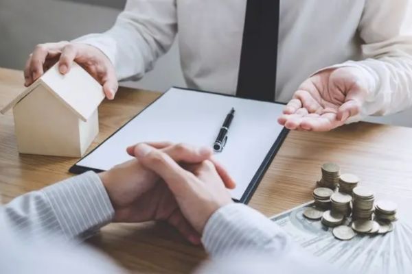 công chứng hợp đồng thuê nhà giấy tay