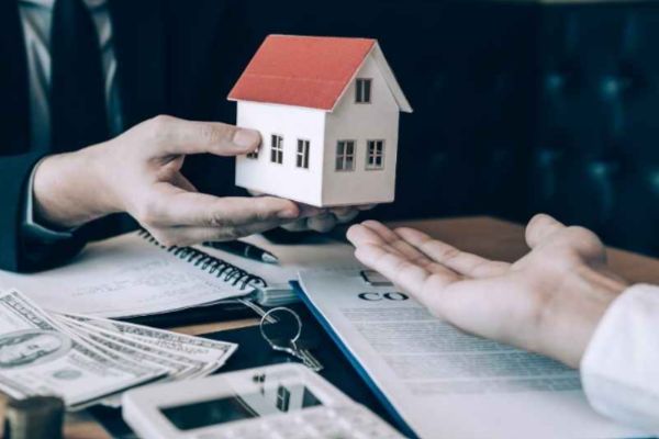 thuế công chứng hợp đồng thuê nhà