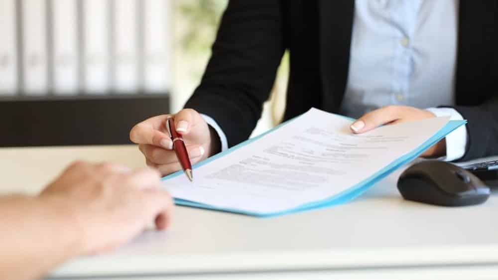 Hợp đồng ở nhờ người nước ngoài