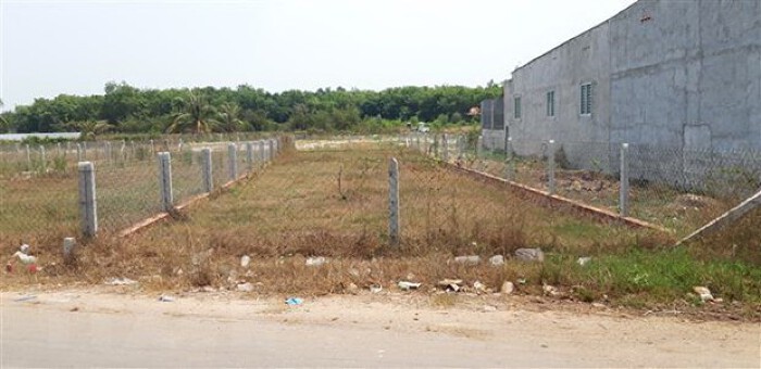 tranh chấp đất giáp ranh