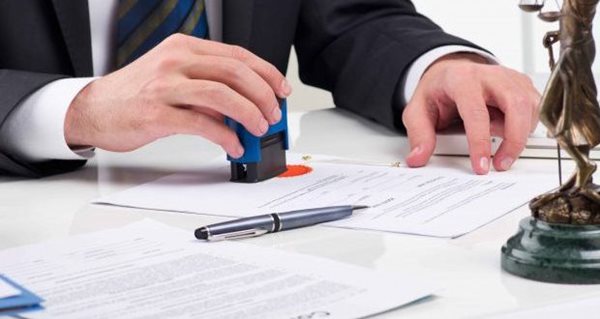 Công chứng hợp đồng ủy quyền xe 