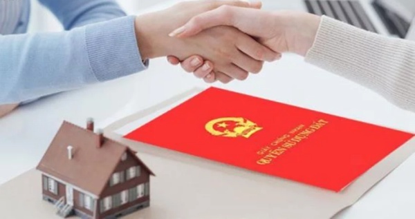 Phát mại tài sản thế chấp